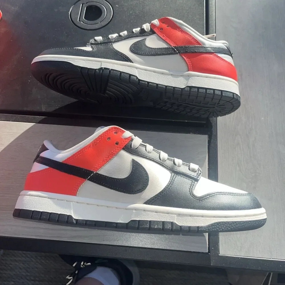 Hq3423-635 Size 7.5 Wmns Men’s 6 Nike Dunk Low Se Bright Crimson Black - Picture 10 of 12